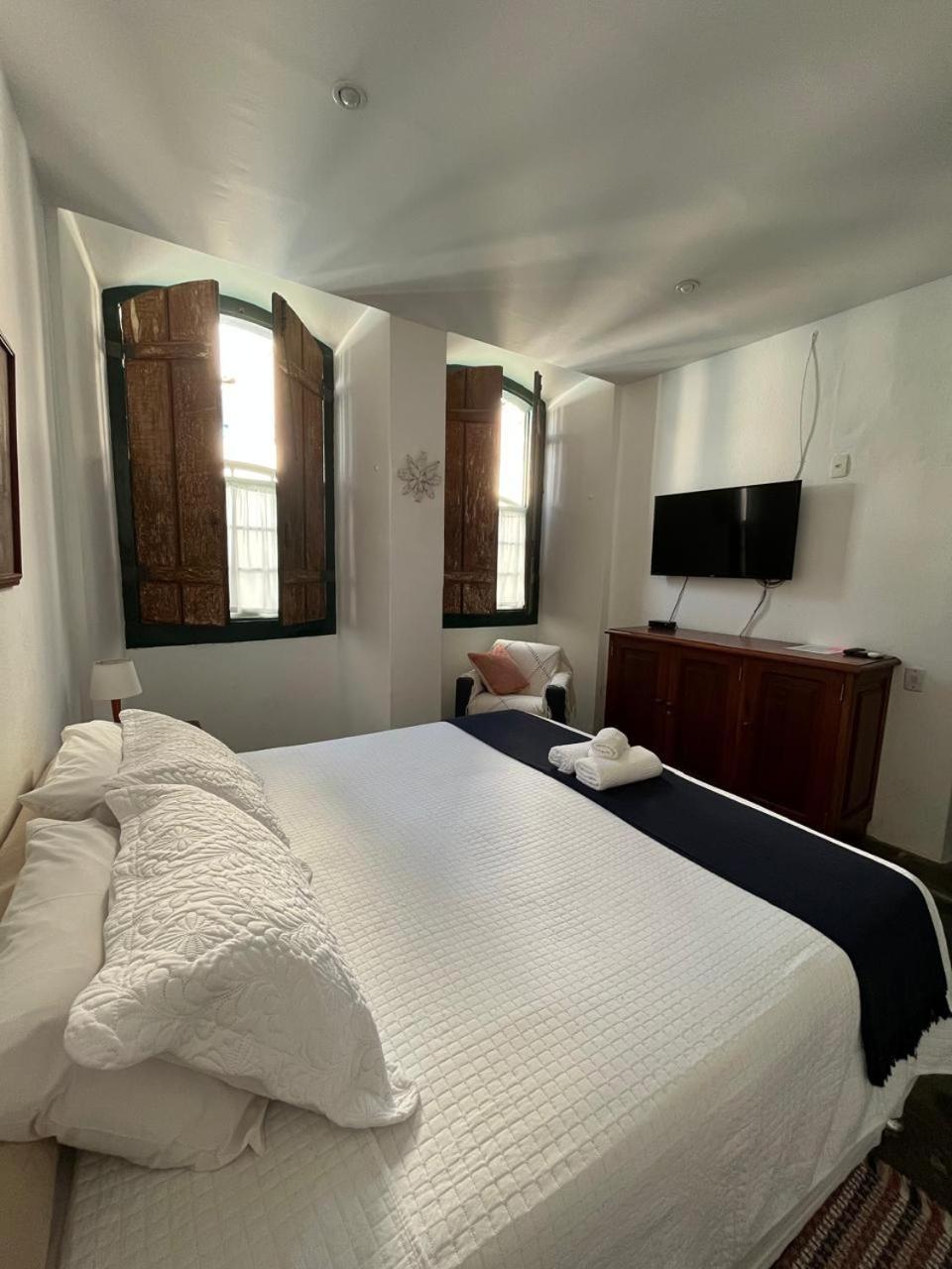 הוילה פאראטי Casa Da Matriz Centro Historico מראה חיצוני תמונה
